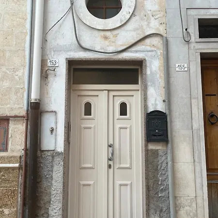 Casa *